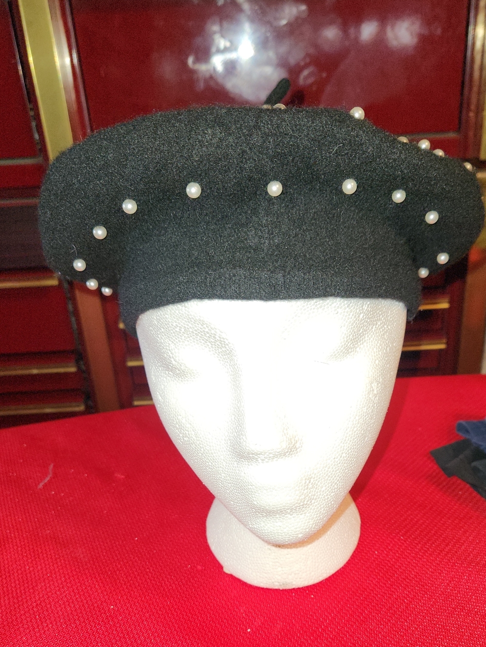 Pearl-Studded Black Wool Beret - Women's Fashion Hat